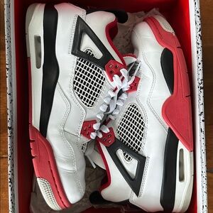Jordan 4 Retro Fire Red Size 6.5 (2020)